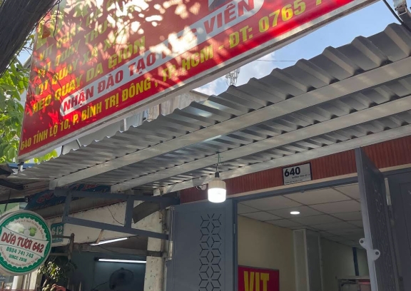 Thương Hiệu Vịt Quay Da Giòn Ngọc Hân Bắt Nguồn Từ Đâu